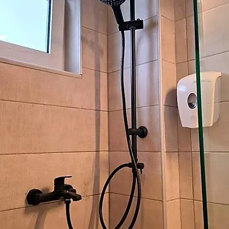 호텔 Yacinthos 레팀노